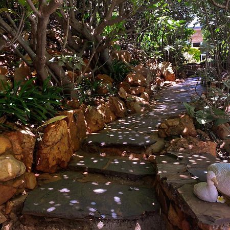 Eagles View Guest House And Business Centre 鲁德普特 外观 照片