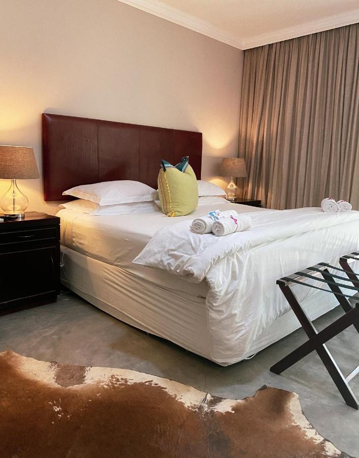 Eagles View Guest House And Business Centre 鲁德普特 外观 照片