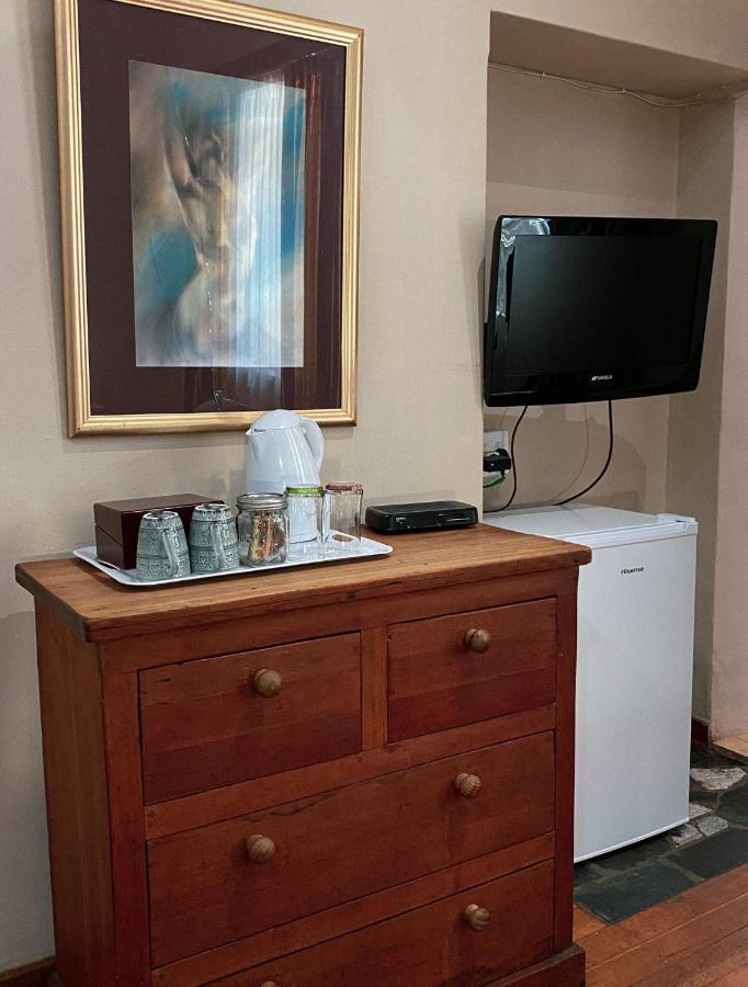 Eagles View Guest House And Business Centre 鲁德普特 外观 照片