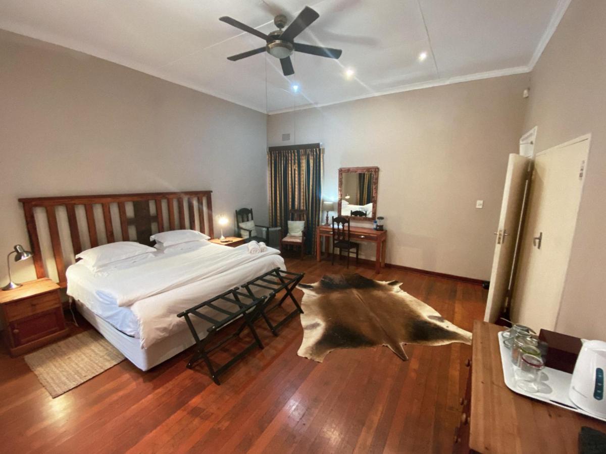 Eagles View Guest House And Business Centre 鲁德普特 外观 照片