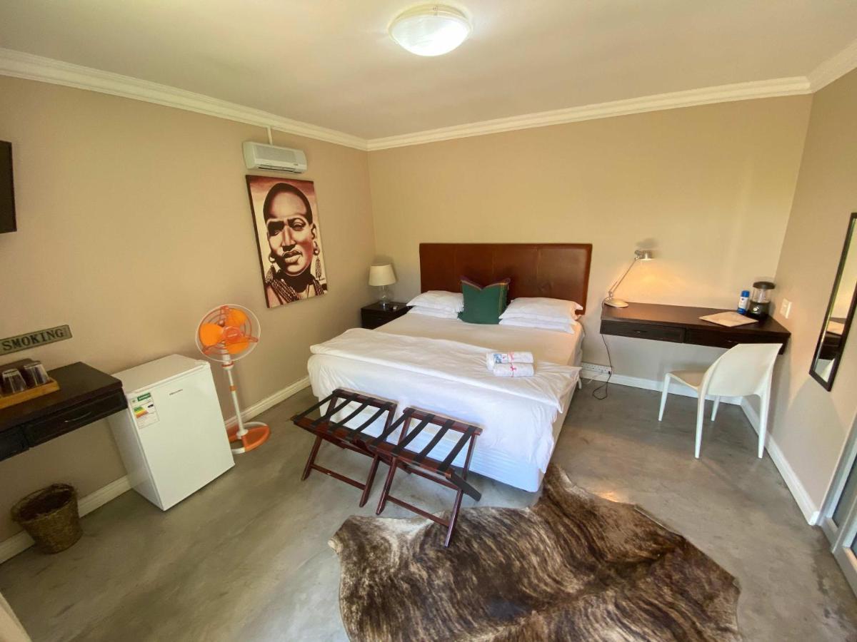 Eagles View Guest House And Business Centre 鲁德普特 外观 照片