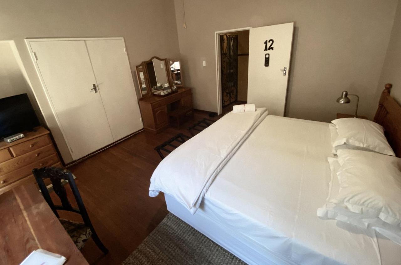 Eagles View Guest House And Business Centre 鲁德普特 外观 照片